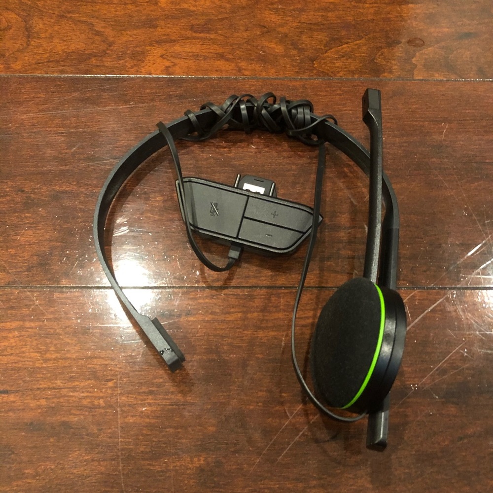 Xbox one headset 👌🏽⛽️🔥